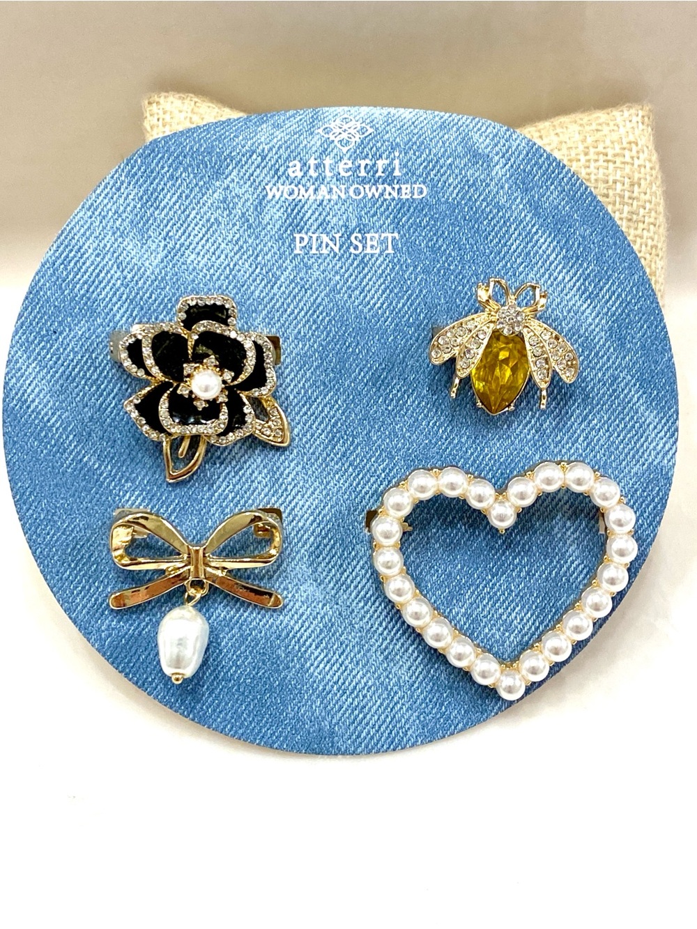 atterri Pearl Heart & Floral Pin Set - Gold, Black, White, Yellow